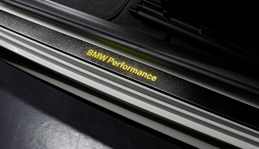  BMW 335i Performance Power Kit 2009 года  (фото 4 из 8)